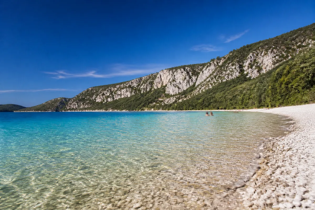 Plages du lac de Sainte-Croix : lesquelles choisir